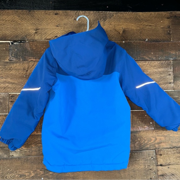 Patagonia Bright Blue Hooded Jacket - Picture 2 of 5
